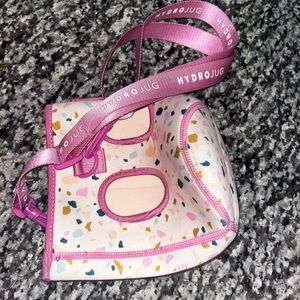 Limited hydro jug sling!